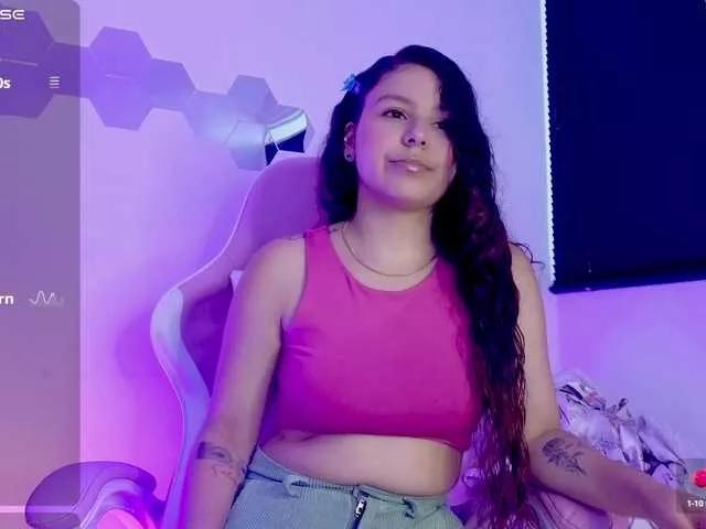 Maca-xtone on BongaCams 