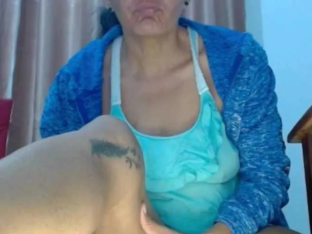 Mahelove on BongaCams 