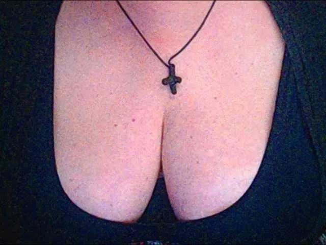 mayalove4u on BongaCams 