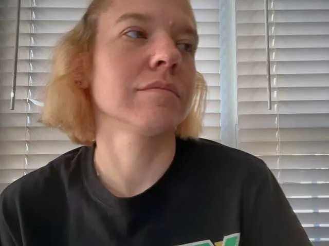 mermaidlexi on BongaCams 