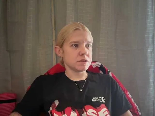 mermaidlexi on BongaCams 