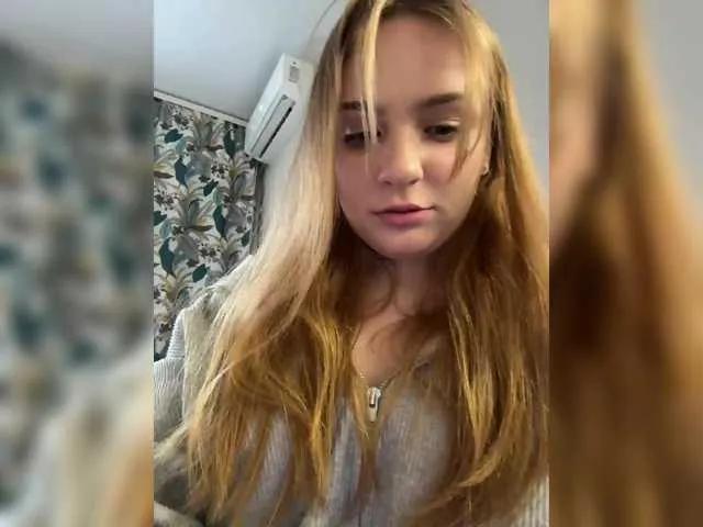 MiaMey on BongaCams
