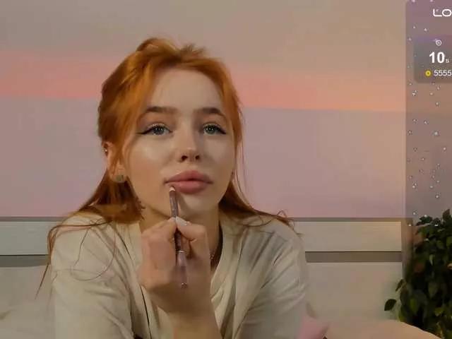 MissRedFox on BongaCams