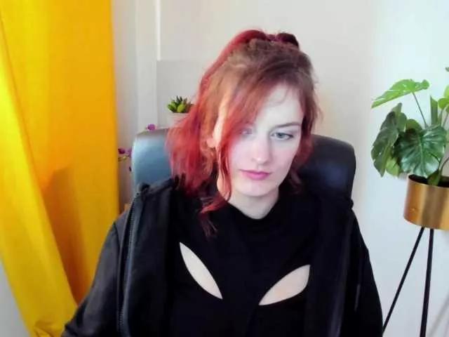 NadineGold