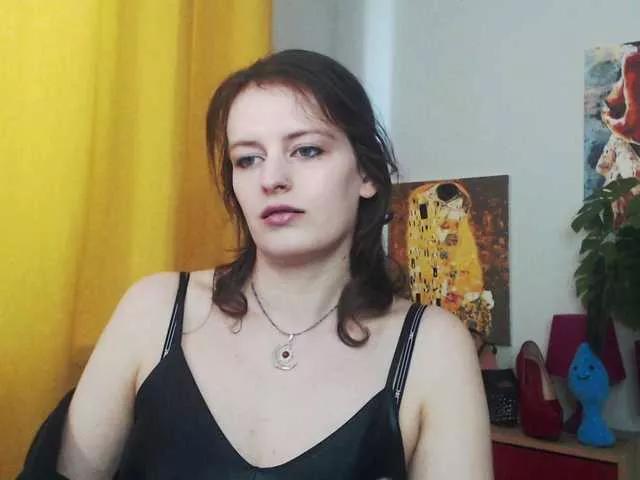 NadineGold
