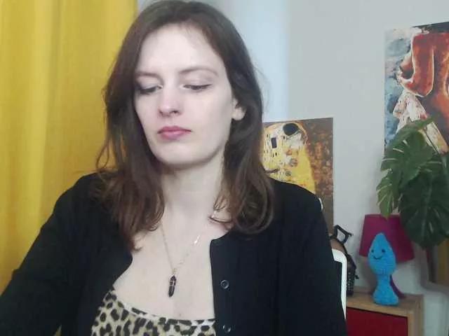 NadineGold