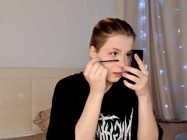 RuntyStrip on BongaCams