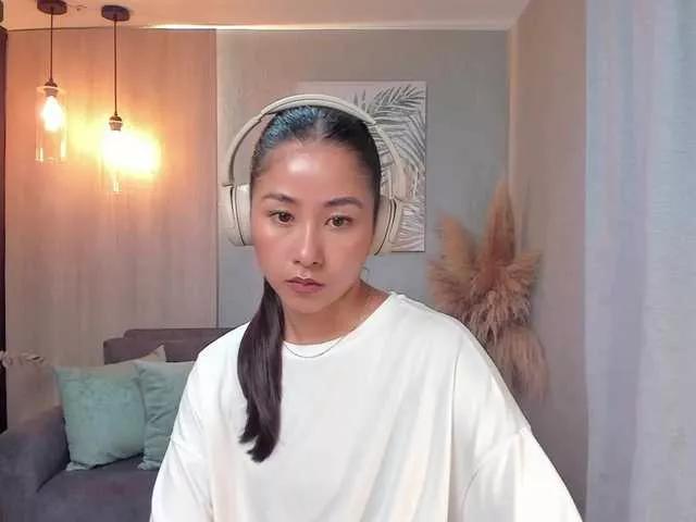 Sadashi1 on BongaCams 