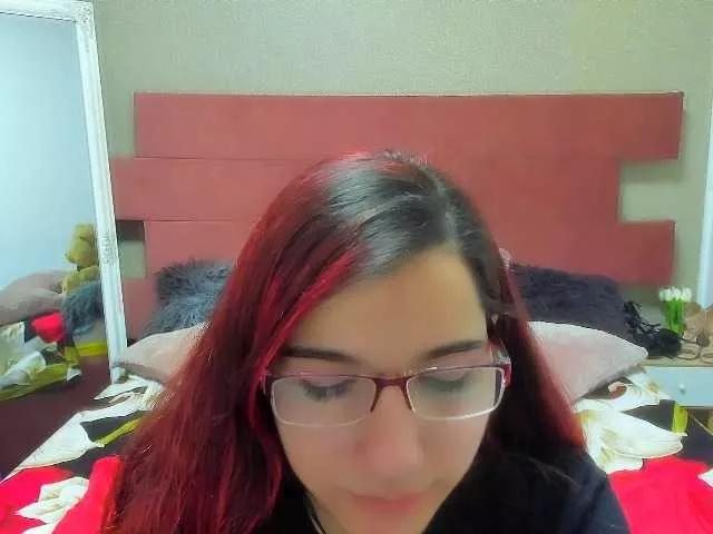 Sarahlluna on BongaCams 