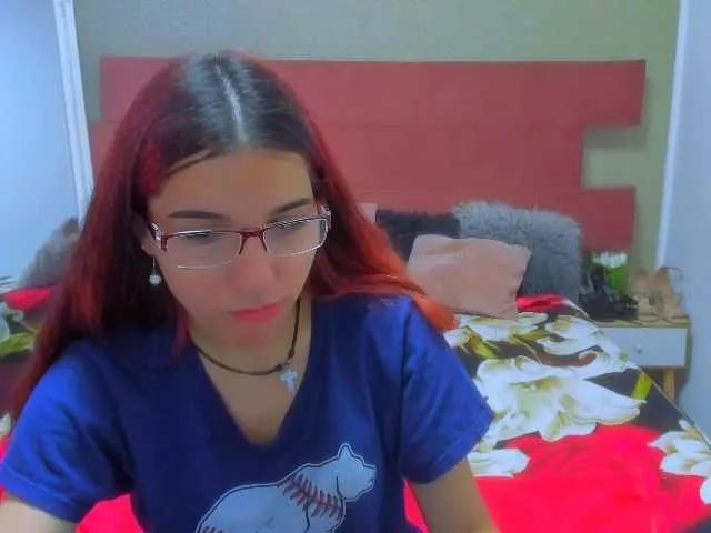 Sarahlluna on BongaCams 