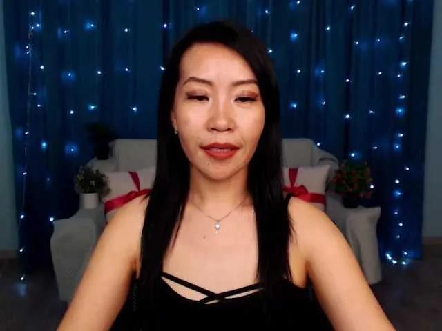 Sarahsexygirl on BongaCams