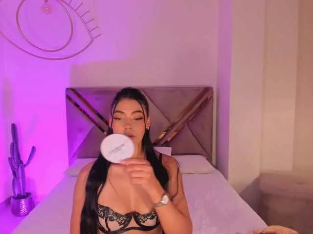 SaraNovac on BongaCams 