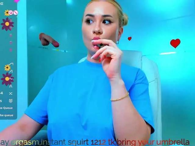 sassyqueen on BongaCams