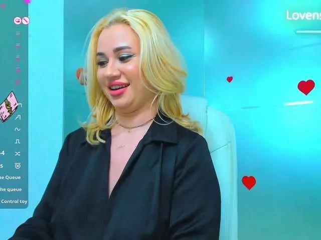 sassyqueen on BongaCams 