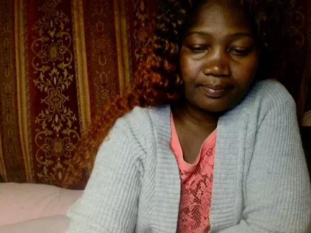 Sexxy-pretty24 on BongaCams 
