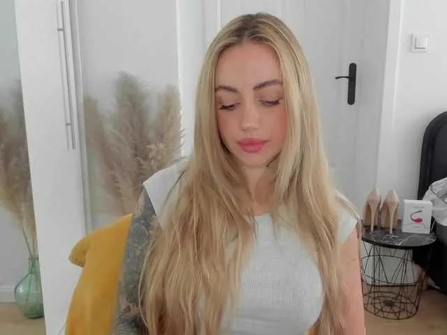 SEXYcoralie