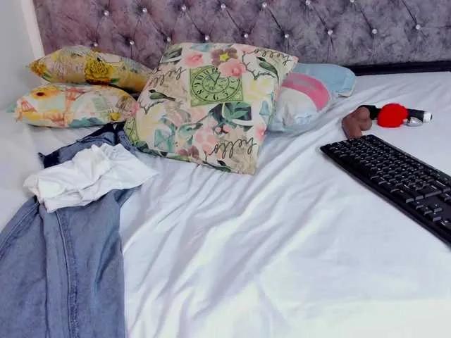 Ssasha-777 on BongaCams 