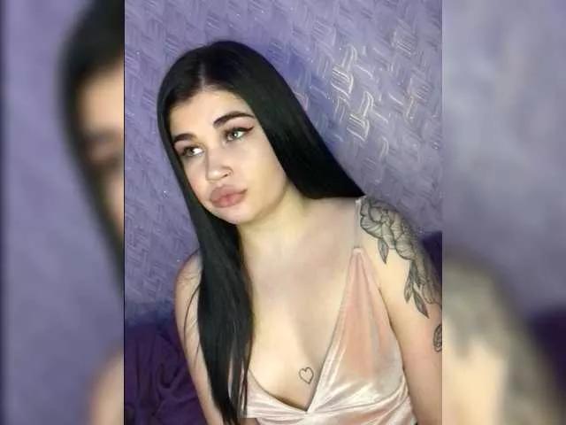 suchka-black- on BongaCams 