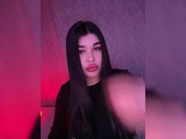 suchka-black- on BongaCams 