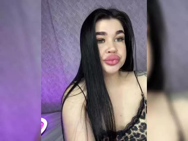suchka-black- on BongaCams 