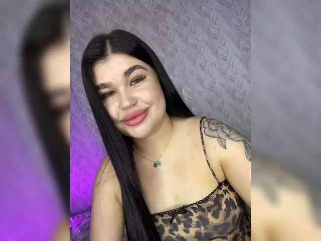 suchka-black- on BongaCams 