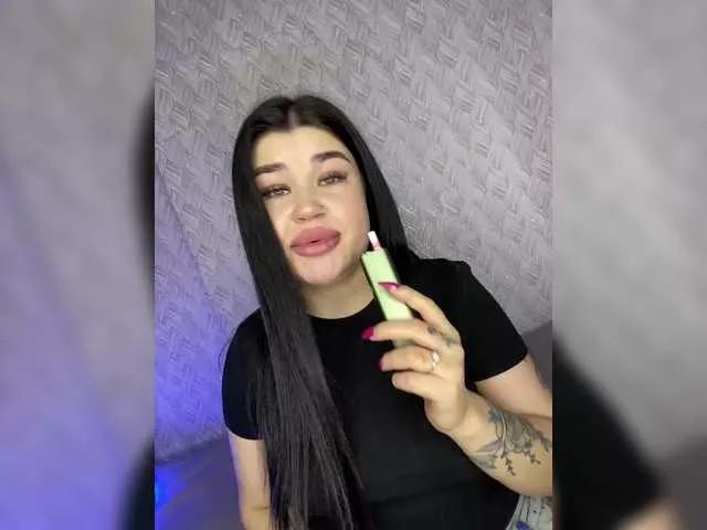 suchka-black- on BongaCams 