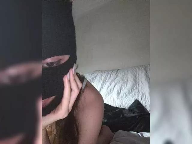 Sweet-Loli on BongaCams 