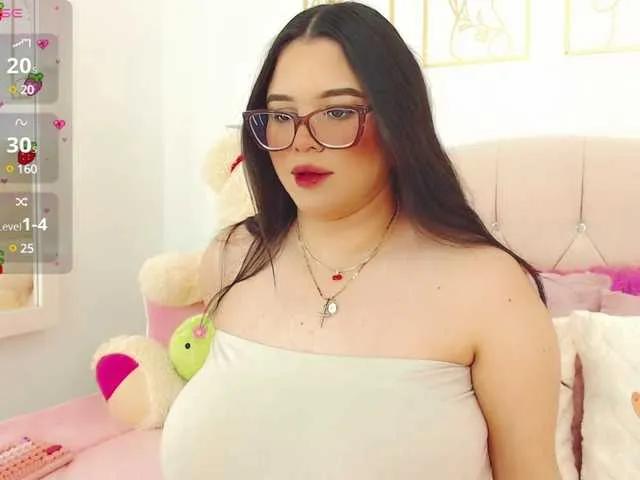 sweet-pink on BongaCams