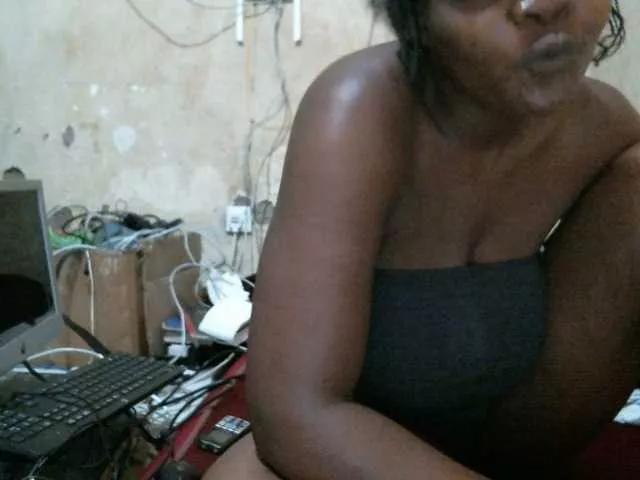 Sweet-Solyne on BongaCams 