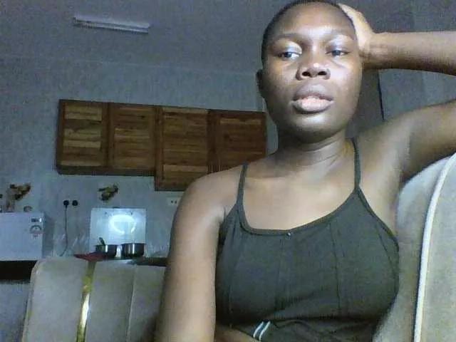Sweetchocolate on BongaCams 