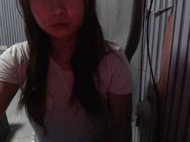 sweetdreamslea on BongaCams 
