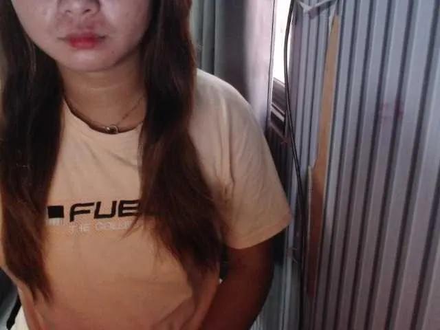 sweetdreamslea on BongaCams