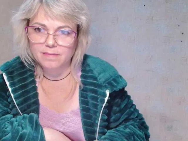 sweetsunset11 on BongaCams 