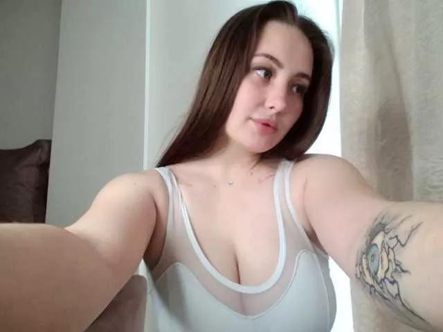 SweetyW- on BongaCams 
