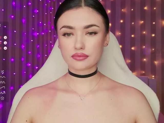 translateenglish on BongaCams 