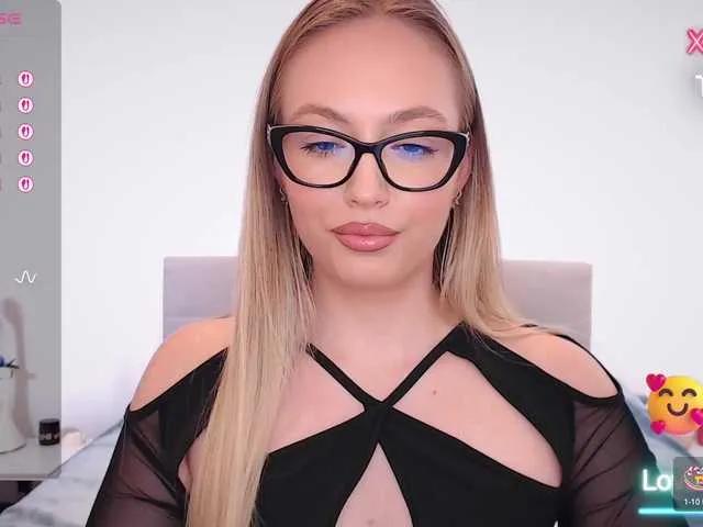 vickyblondiua
