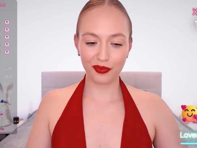vickyblondiua on BongaCams