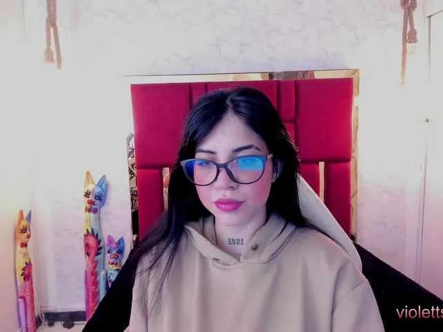 violetsmith on BongaCams