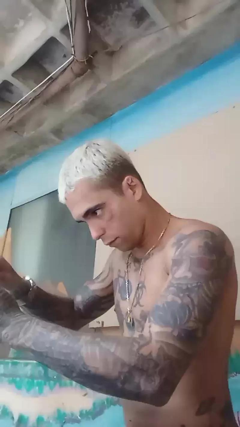AbrahaoLutador on Cam4 