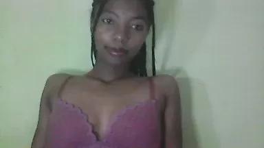 Get Close and Personal with Girls Webcams 24/7