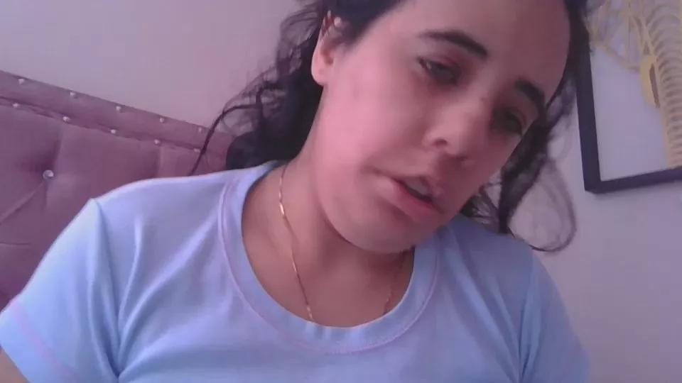 cam to cam wildness with Girls cam models. Watch the newest choice of nutty streams from our matured passionate cam models