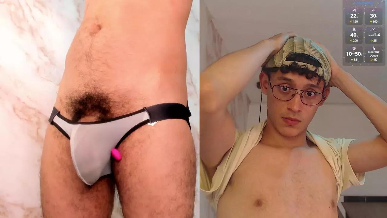 AxelFoul_ on Cam4 