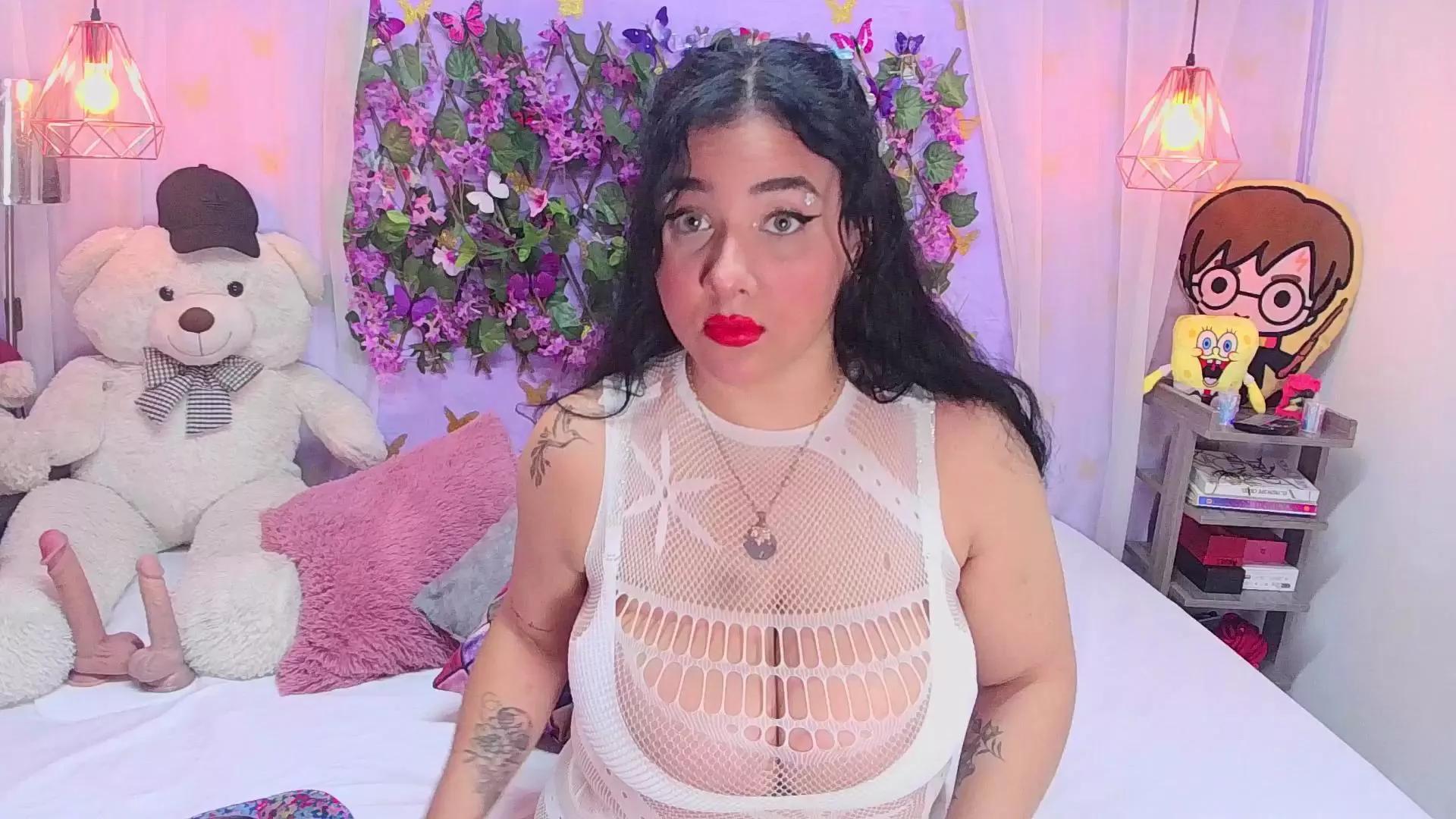 cam to cam wildness with Girls cam models. Watch the newest choice of nutty streams from our matured passionate cam models