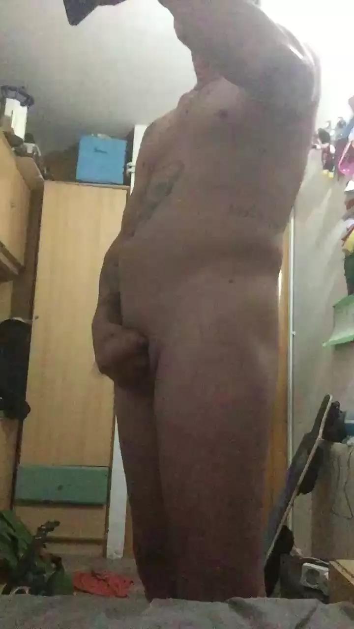calaveraw1 from Cam4 is Freechat