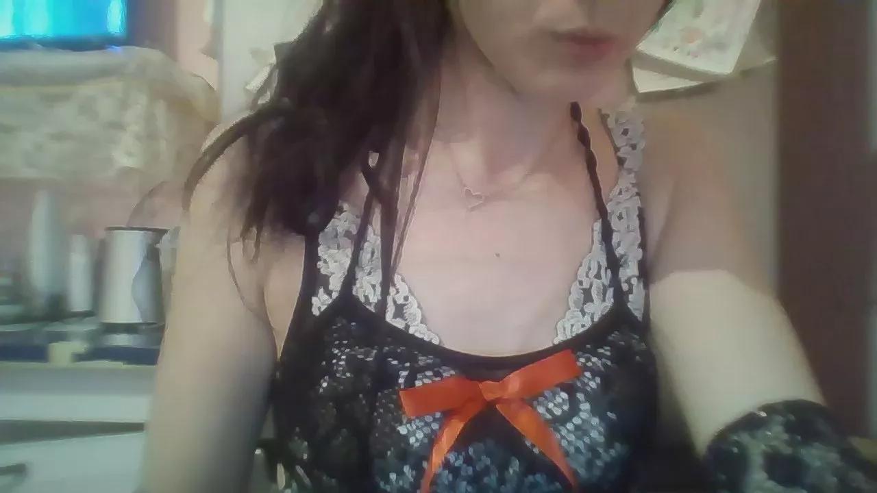Get Close and Personal with Girls Webcams 24/7