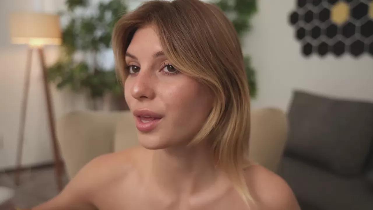 cute_mutella from Cam4 is Freechat