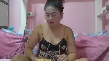 cam to cam wildness with Girls cam models. Watch the newest choice of nutty streams from our matured passionate cam models