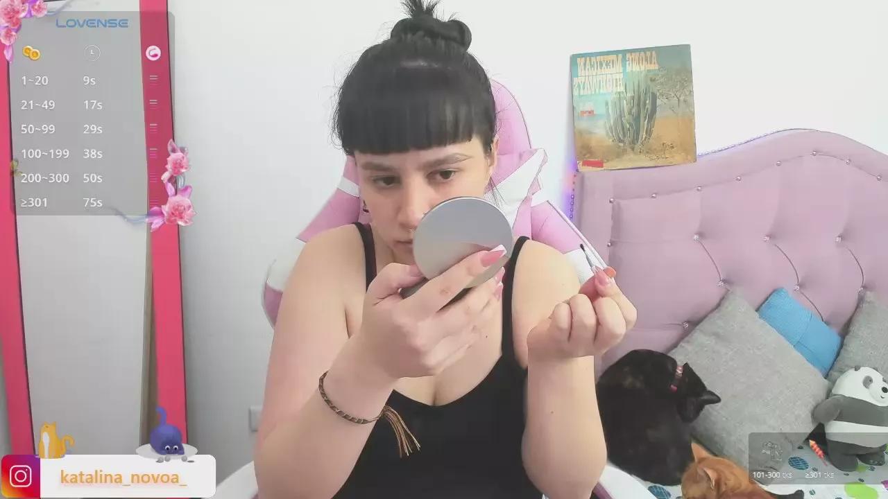 cam to cam wildness with Girls cam models. Watch the newest choice of nutty streams from our matured passionate cam models