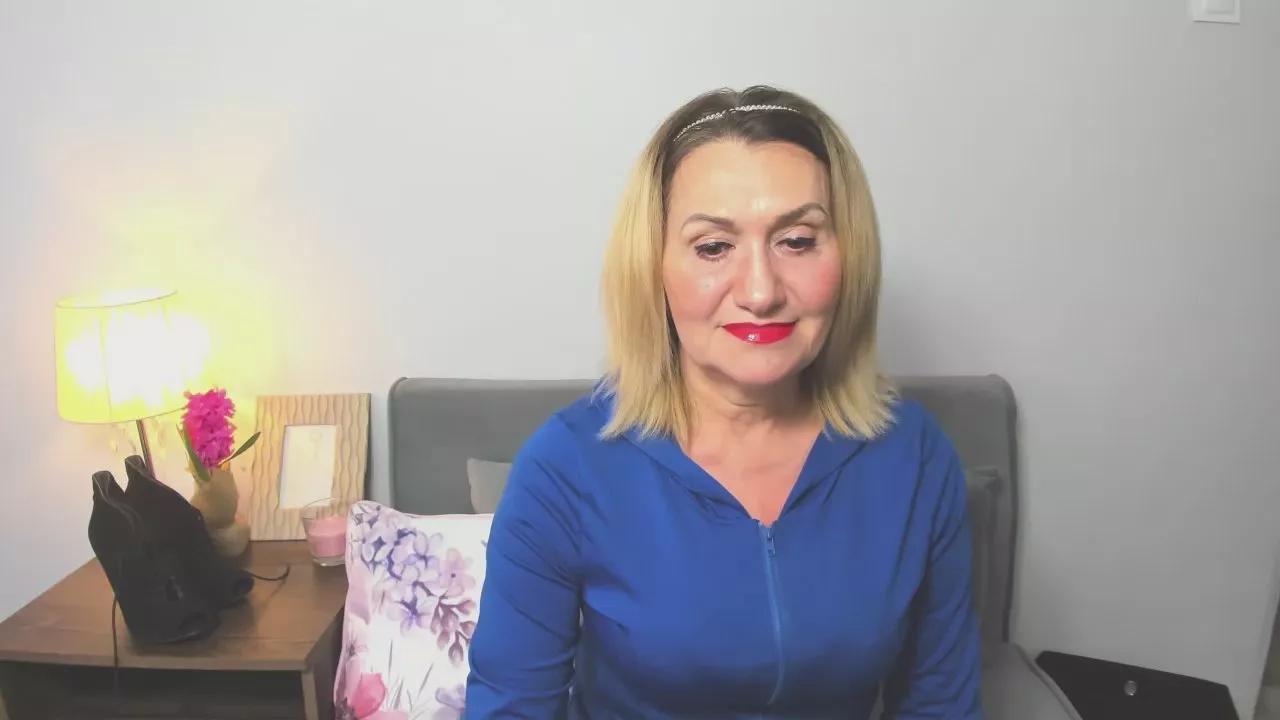 cam to cam wildness with Girls cam models. Watch the newest choice of nutty streams from our matured passionate cam models