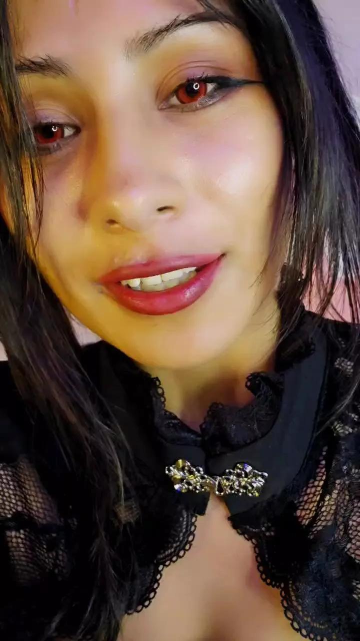 cam to cam wildness with Girls cam models. Watch the newest choice of nutty streams from our matured passionate cam models